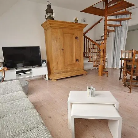 Apartment Rahlstedter Str 8 Whg 5 *